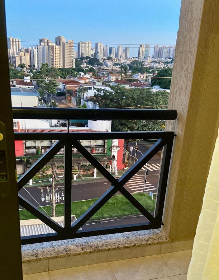 里贝朗普雷托Araucaria Flat公寓式酒店 外观 照片